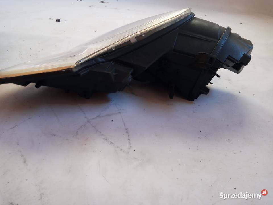 Porsche 911 996 lift 0205 lampa przednia prawa osobowe Motoryzacja wielkopolskie Poznań