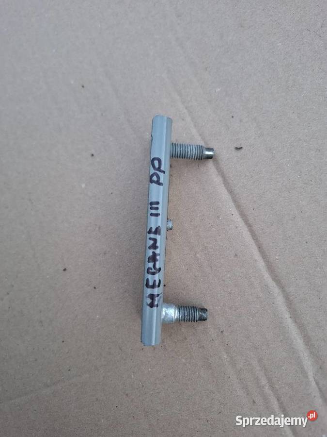 Mocowanie zawias górny góra drzwi prawy lewy Rok produkcji 2011 Przyborów