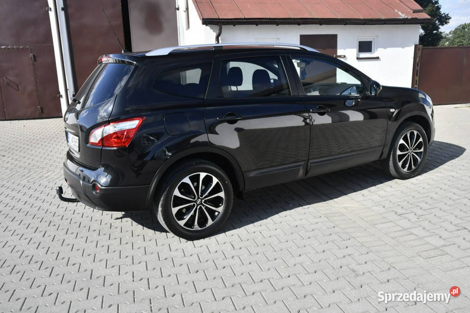 Nissan Qashqai2 16Benz Navi7FoteliKamera manualna Kutno
