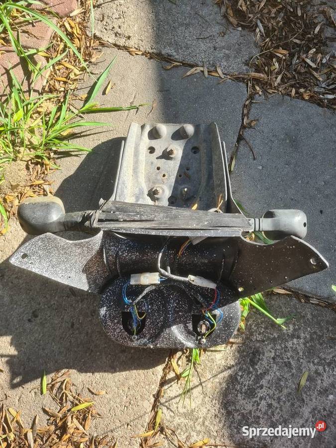 Błotnik lampa tył aprilia sr 50 Lublin