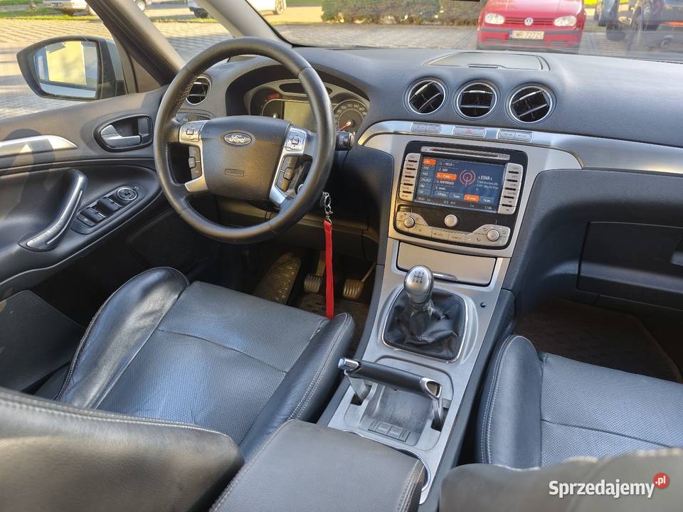 Ford S 20 benzyna 145 2009r Titanium Samochody osobowe