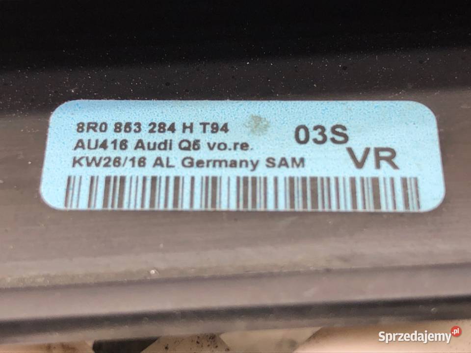 LISTWA ZGARNIAJĄCA PRZÓD PRAWA AUDI Q5 8R osobowe podkarpackie