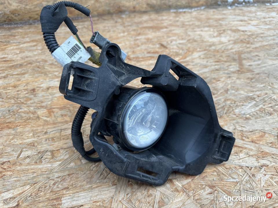 Koszyk uchwyt halogen prawy rh Toyota proace I 1 Sieraków