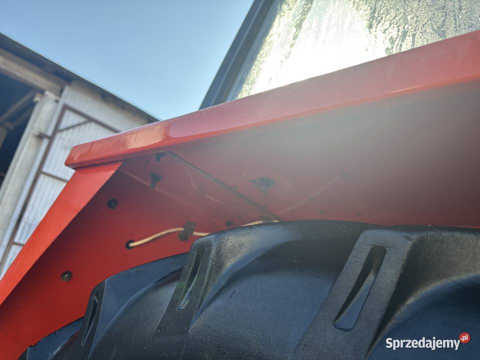 Kabina do c330 Chlebno