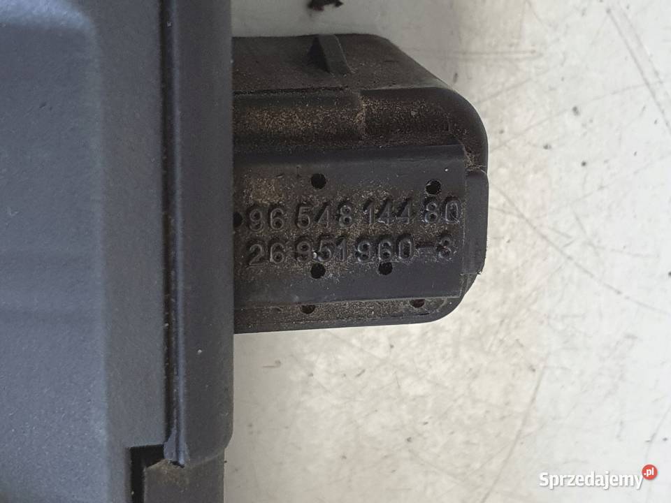 CEWKA ZAPŁONOWA Peugeot 307 14 8V 9654814480