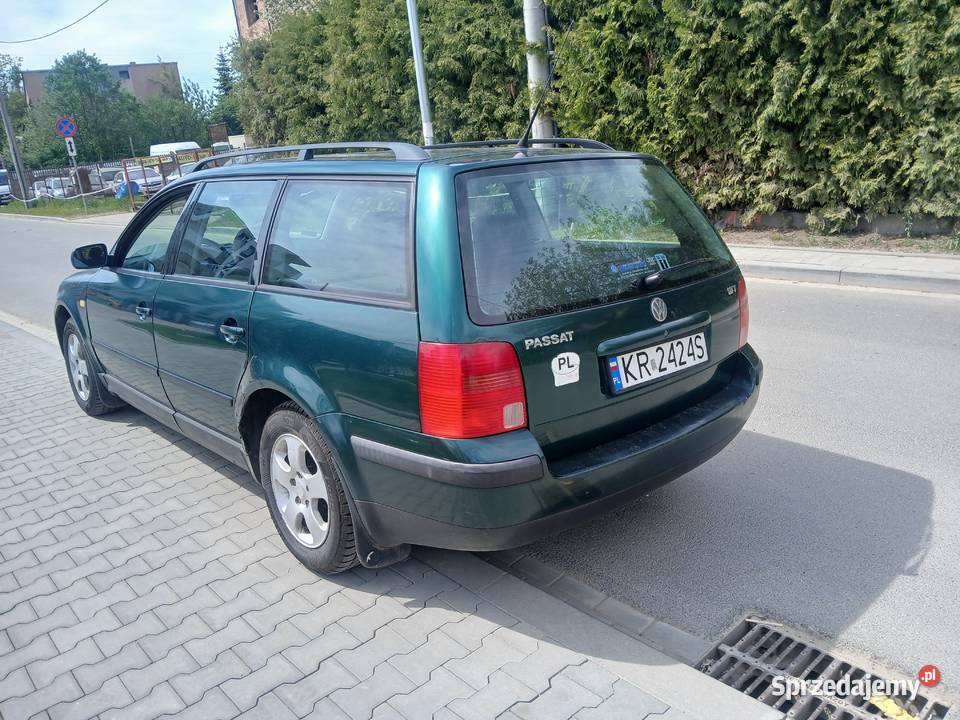 VOLKSWAGEN PASSAT 18 TURBO Rok produkcji 1998 Kraków sprzedam