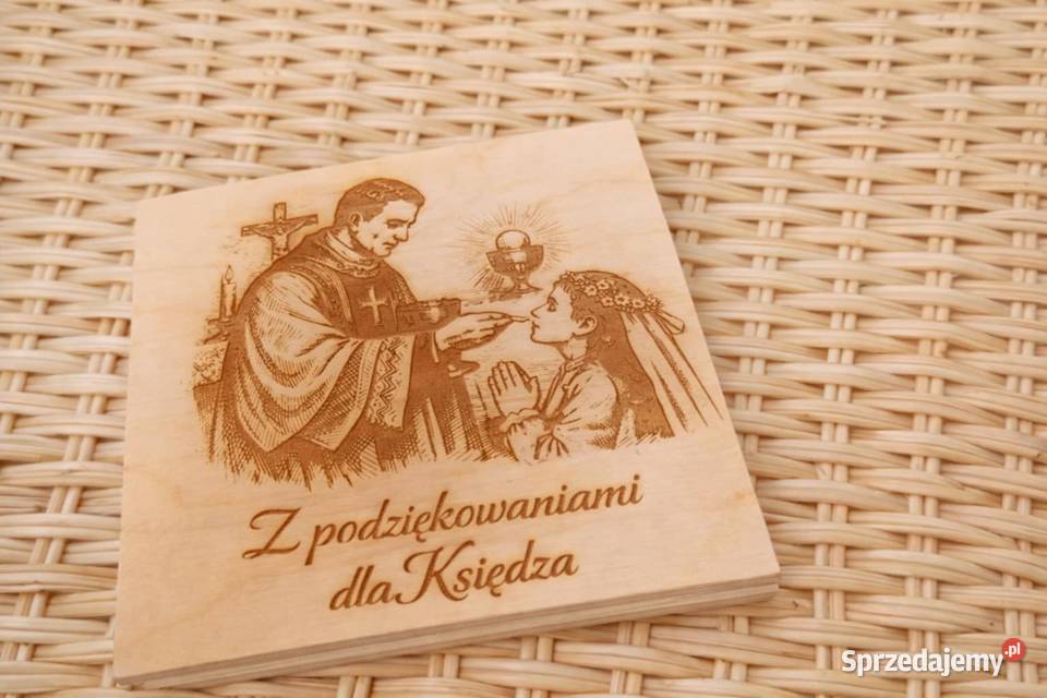 Skrzyneczka z grawerem Komunia Święta Sucha Beskidzka