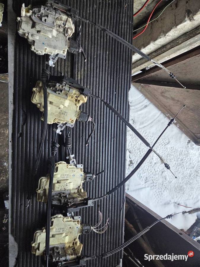 Zamki drzwi Passat b6 mazowieckie Łagów