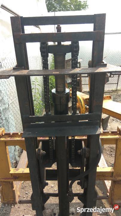 Paleciak do traktora nieuszkodzony lubelskie Stabrów sprzedam