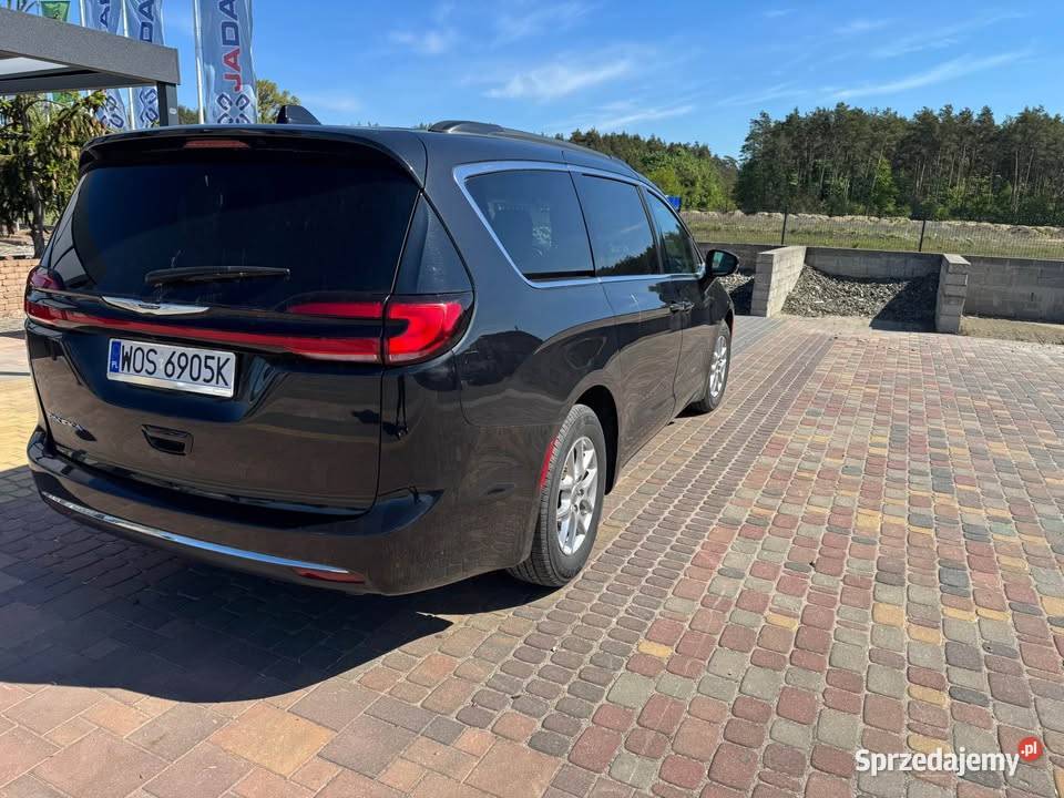 Chrysler Pacifica 36 Benzyna 291 2022r mazowieckie Laskowiec