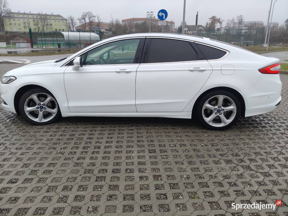 Ford mondeo mk5 2015