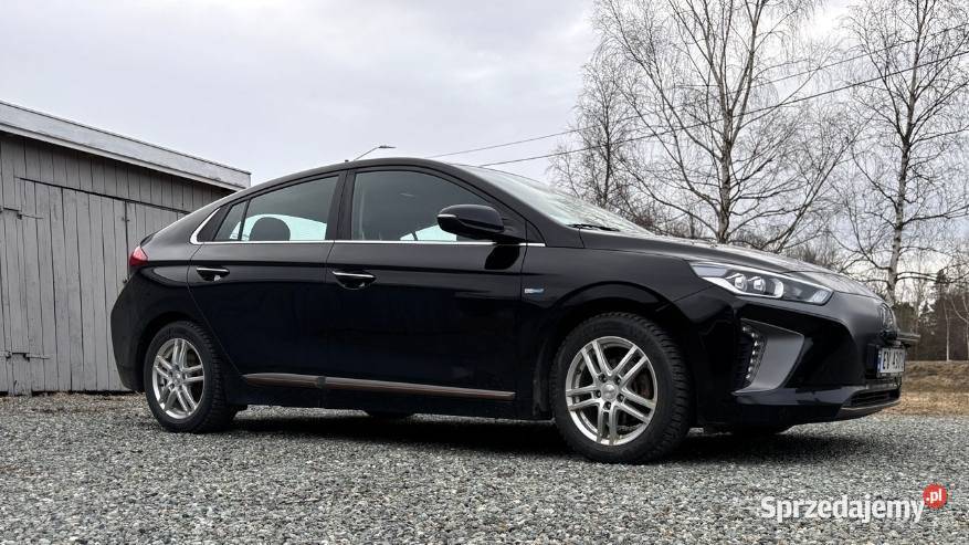 HYUNDAI IONIQ 28 kWh w najbogatszej wersji automatyczna