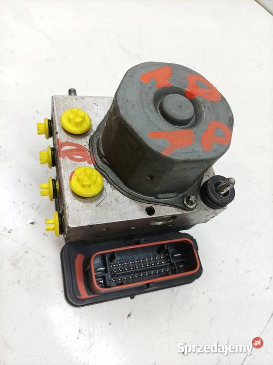 POMPA ABS A1764310200 MercedesBenz CLAklasa I