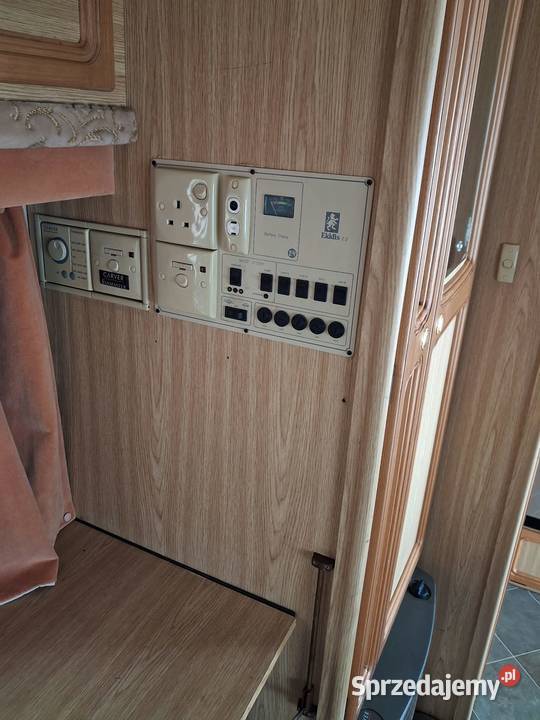 PRZYCZEPA CEMPINGOWA śląskie Dąbrowa Górnicza