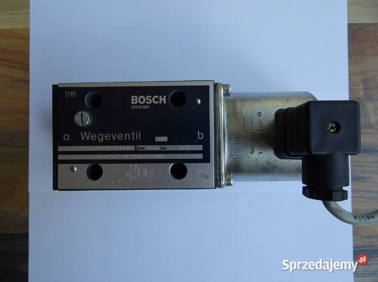 Bosch 0810001136 zawór rozdzielacz hydrauliczny Nowosiedlice sprzedam