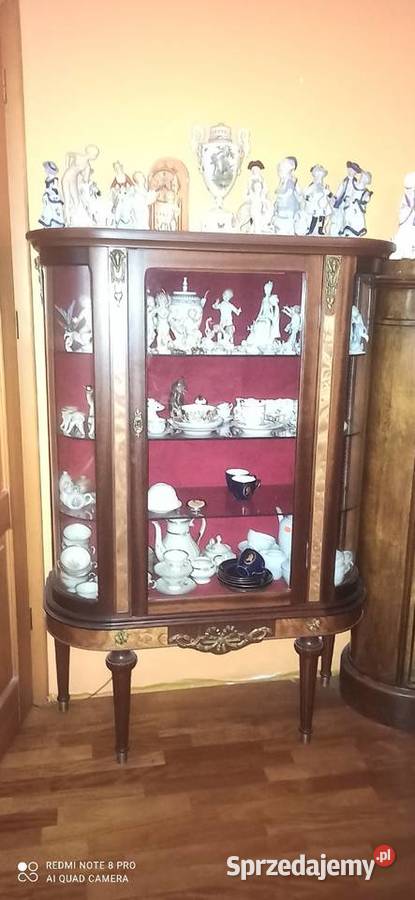 Serwantka Witrynka Intarsje
Przepiękna Meble Gdańsk