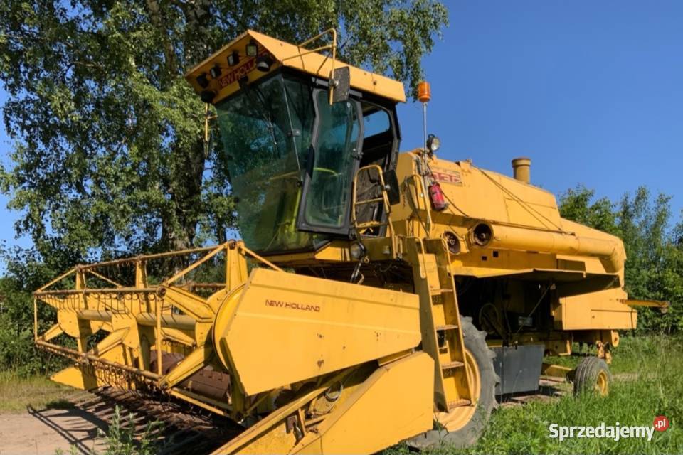 Kombajn zbożowy Holland 8030 Deutz Fahr M922 mazowieckie Gostynin