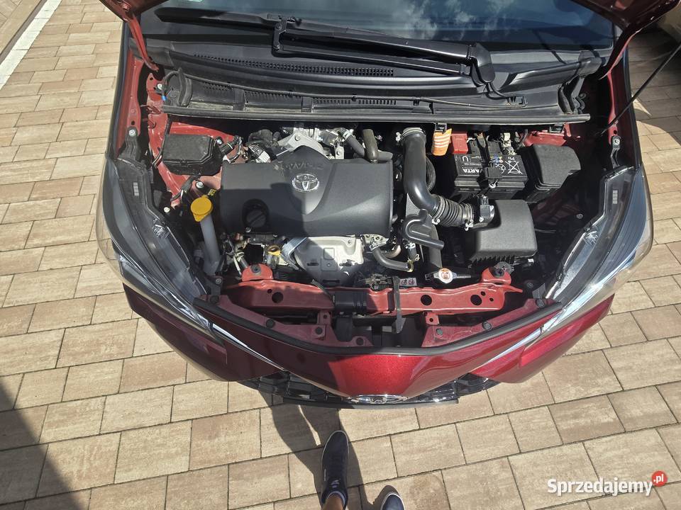 TOYOTA YARIS 15 SELECTION sprzedaje osoba Yaris Wieliczka sprzedam