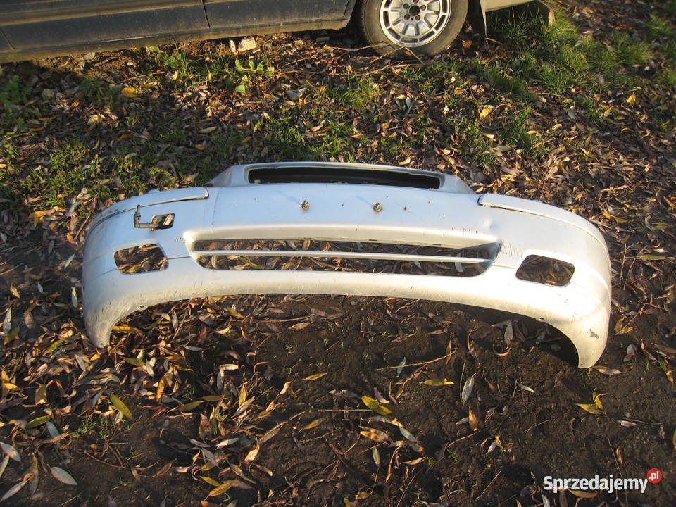 Zderzak przedni przód skorupa Volvo v70 II lift Kraków