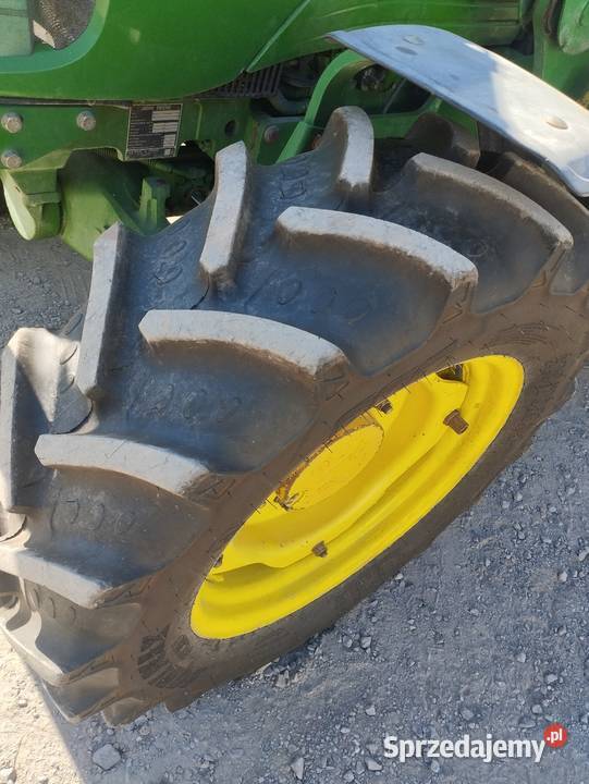 Ciągnik John Deere 5515 z turem mechaniczny Miedziana Góra