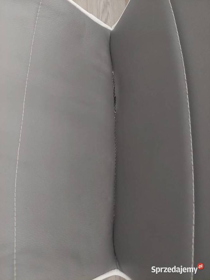Stół rozkładany Agata meble 120x80 i 4 krzesła podlaskie