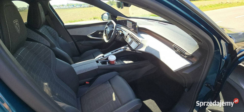 Peugeot 3008 3008 Hybrid 6300 III 2024 nawigacja Pleszew