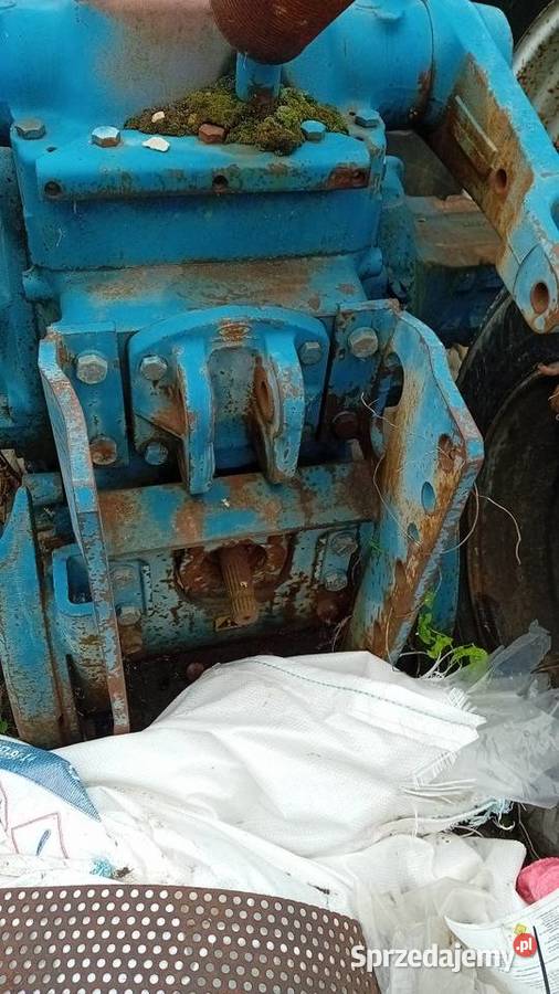 FORD TW 35 ZACZEP PROWADNICA Rama Do ciągników Dryszczów sprzedam