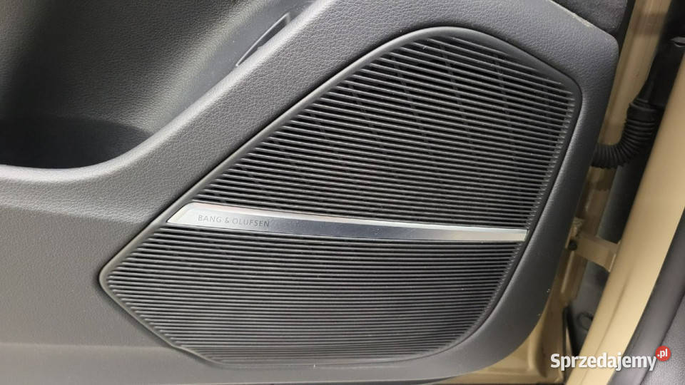 Audi Q8 55 TFSI mHEV Quattro Tiptronic czujnik martwego pola Samochody osobowe Grójec sprzedam