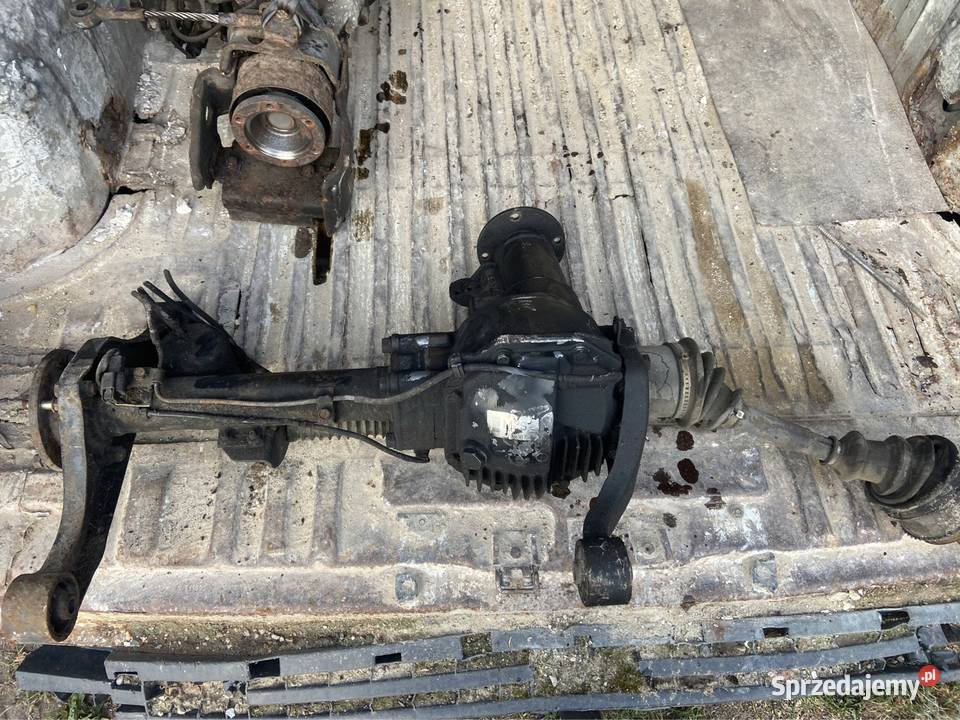 Mitasubishi Pajero III 32 DiD Czesci 04r Terenowy Włodawa