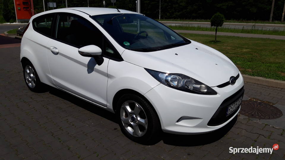 sprzedam Ford Fiesta 125 60 2010 143