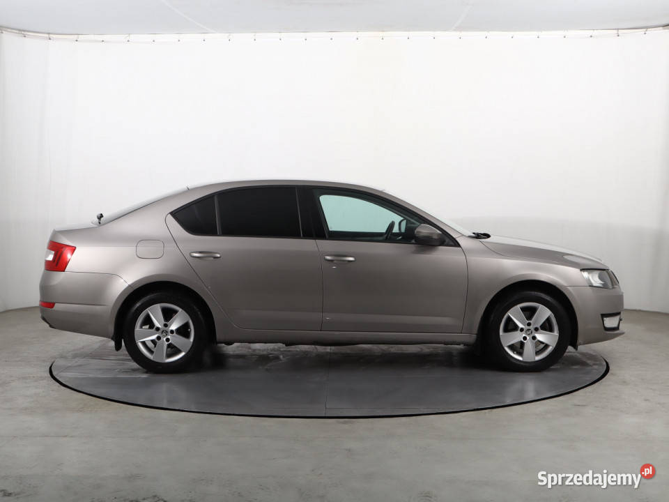 Skoda Octavia 12 TSI klimatyzacja Katowice sprzedam