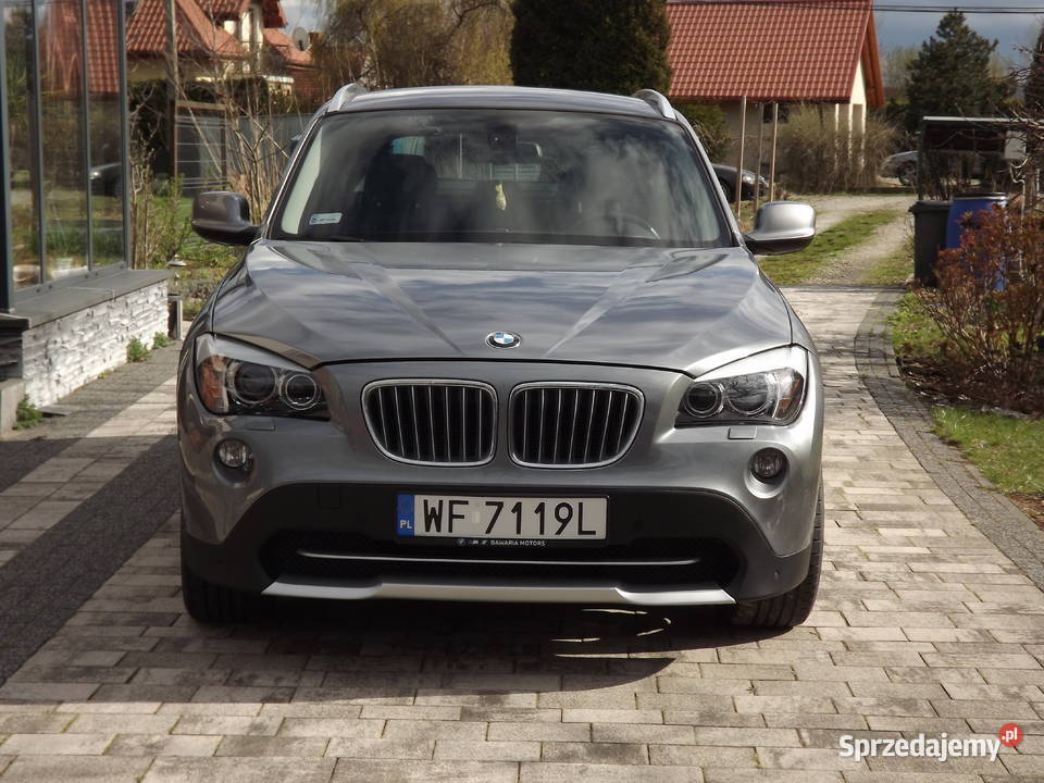 BMW X1 E84 2012 XDrive automat ZF 8HP Carplay AA Rok produkcji 2012 sprzedam
