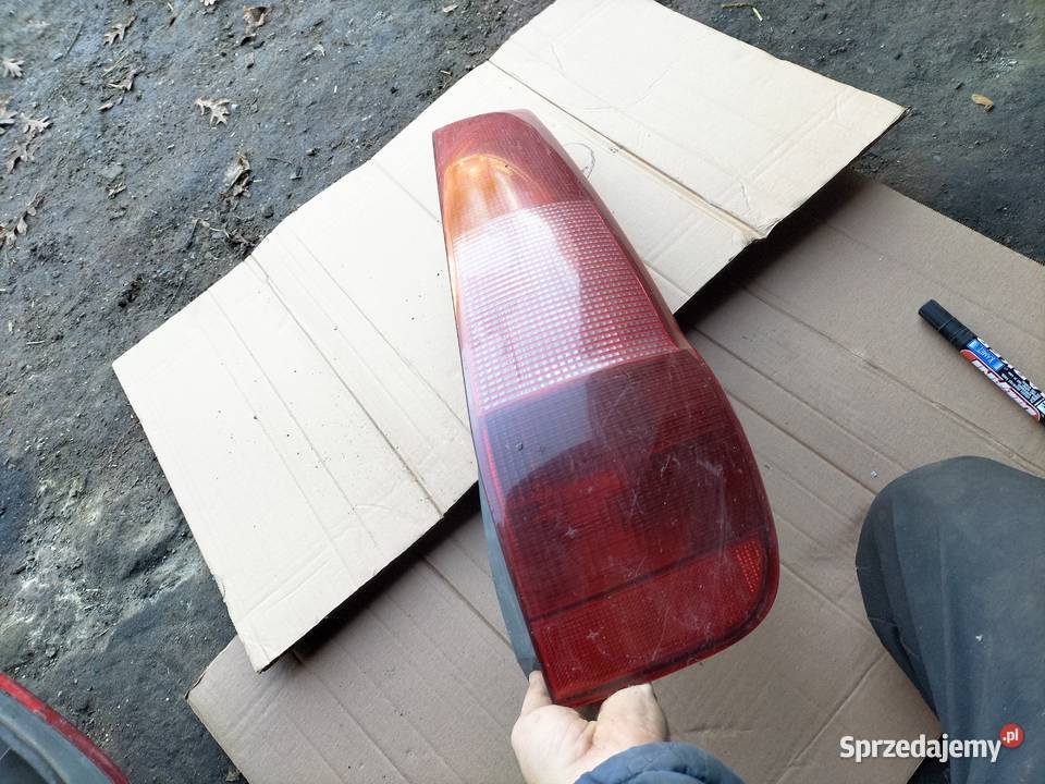 FIAT PINTO MK1 MK2 LAMPA TYŁ TYLNA PRAWA Kamień-Kolonia