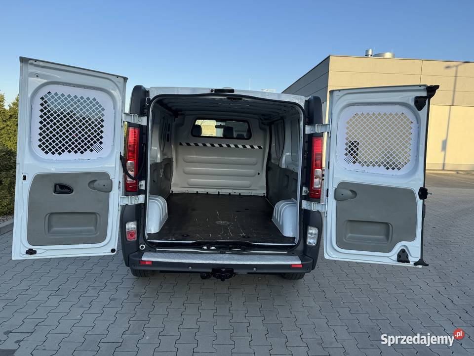 Renault Trafic L2 Long 115 2012 Serwisowany nieuszkodzony Opatów