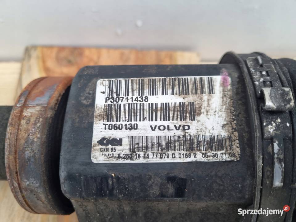 PÓŁOŚ Volvo V70 II S60 I XC70 24 D5 PRAWA Chełm
