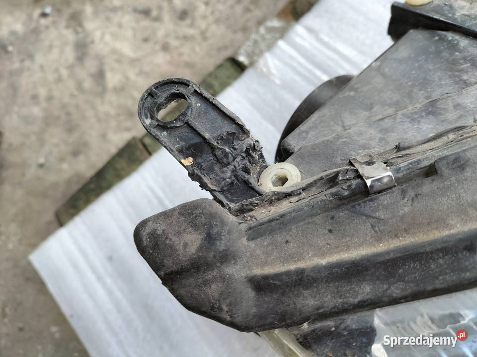 OPEL VECTRA B LAMPA PRZÓD PRZEDNIA PRAWA Oświetlenie Kamień-Kolonia