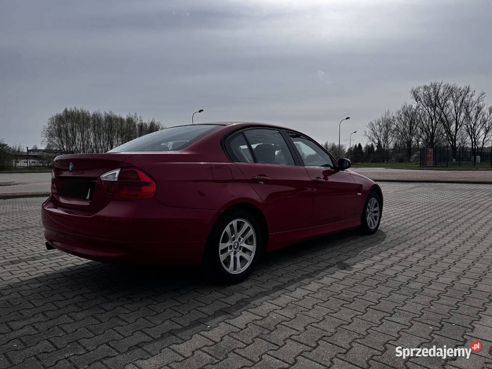 BMW E90 318i Sedan 2008 Czerwony Zadbany