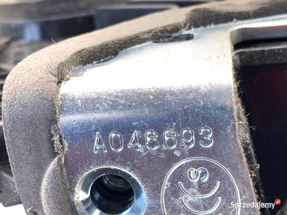 ZAMEK DRZWI LEWY PRZÓD TOYOTA RAV 4 IV SUV Zamki, wkładki i kluczyki sprzedam