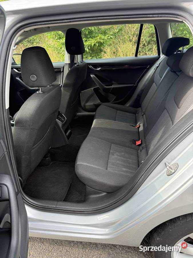 Skoda Octavia 135kw 4x4 DSG 2000cm3 Octavia Cieszyn