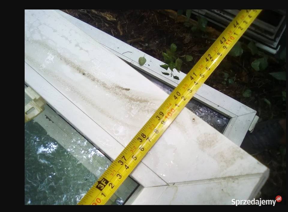 Okno PCV 110 x 102 FIX witryna sklepowa