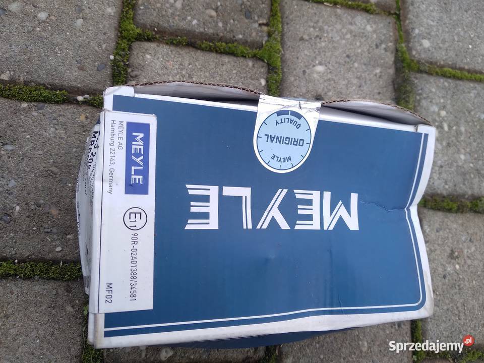 MEYLE KLOCKI HAMULCOWE PRZÓD 025 205 4716 paczka Rok produkcji 1993 śląskie Rybnik