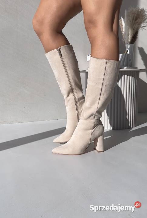 Kozaki na słupku Kozaki Moda i Styl