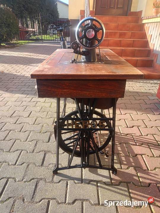 Maszyna do szycia Stary HEROS Zawiercie