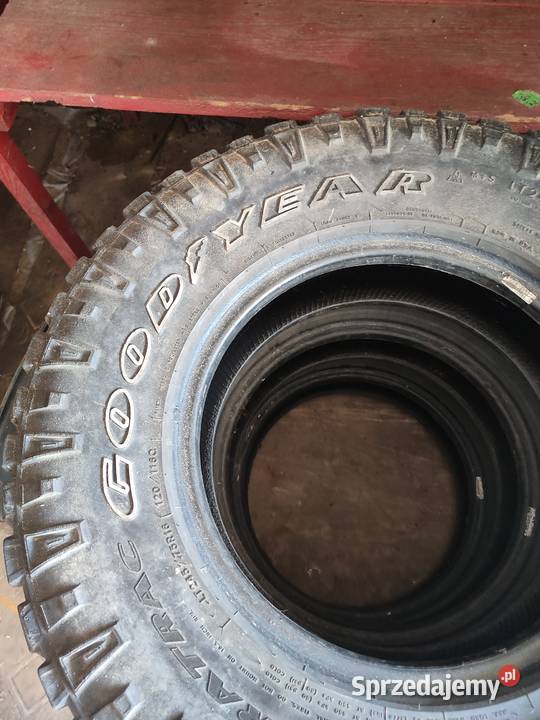 Opony GOODYEAR WRANGLER LT 245 75R16 120116Q całoroczne