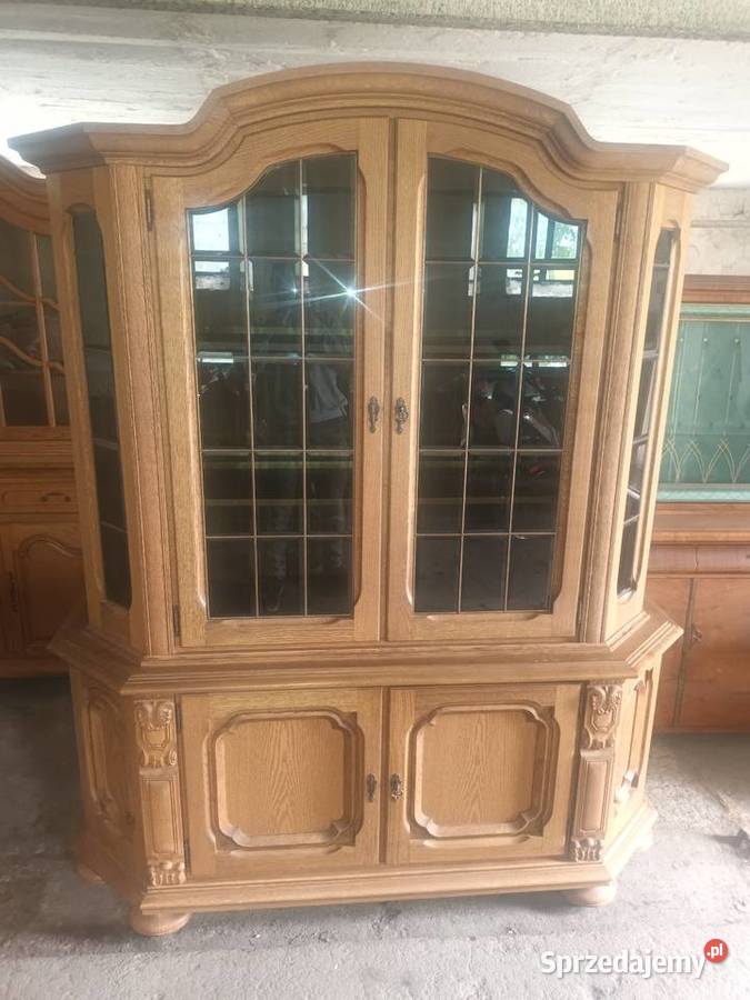 Witryna Kredens Orzechówko