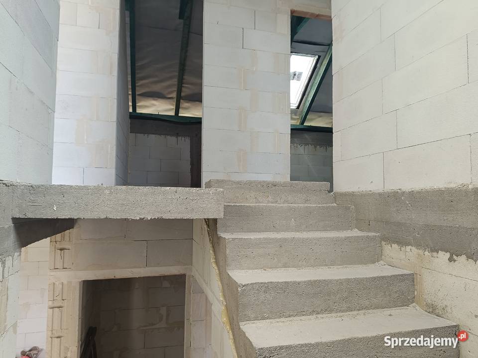 Dom z garażem Wieliczka Przebieczany bliźniak 450m2