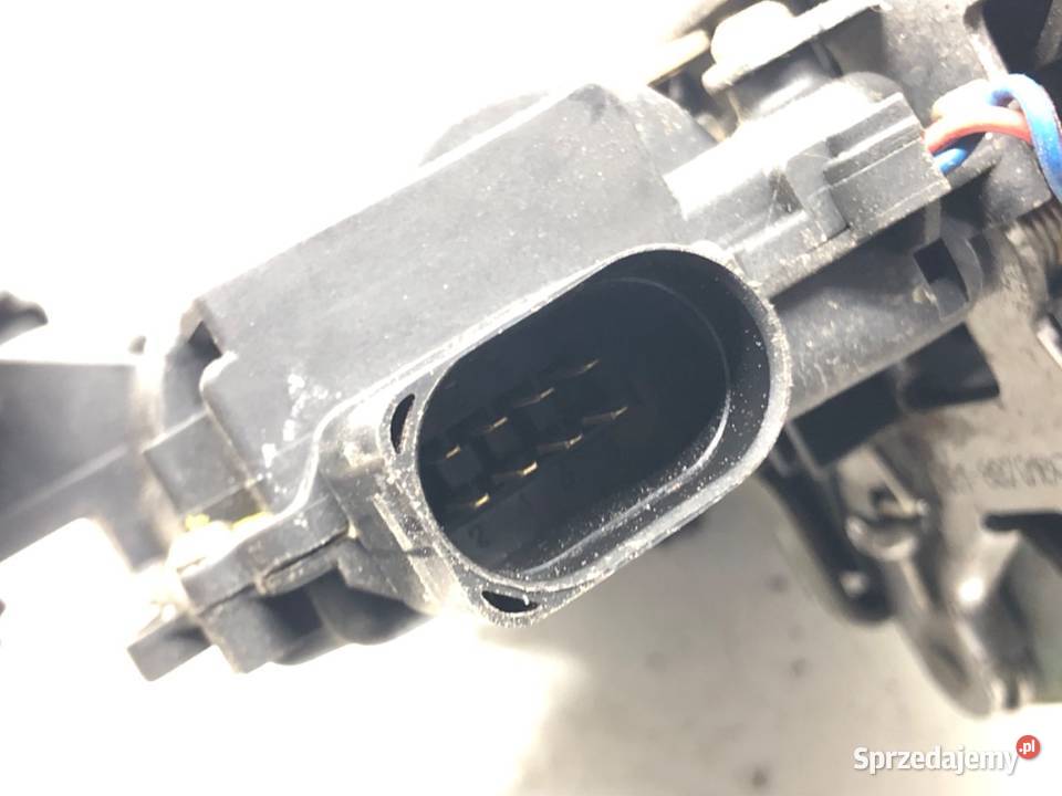 ZAMEK DRZWI PRAWY PRZÓD VW BEETLE Hatchback