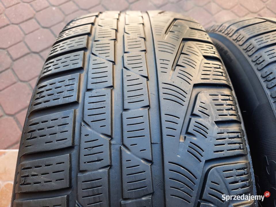 Opony zimowe Pirelli Sottozero 22550R18 2017r osobowe Biała Podlaska