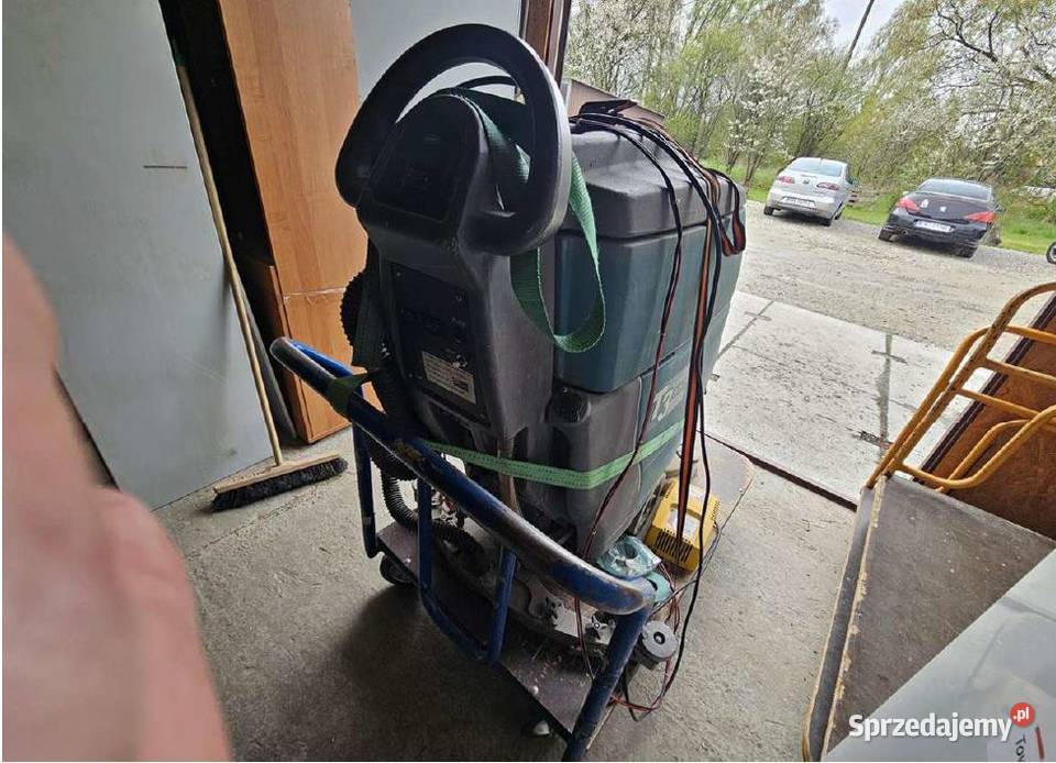Szorowarka automat myjącoszorujący TENNANT T3 Biznes i Przemysł Brzezie sprzedam