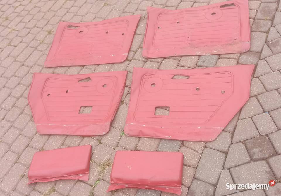 Boczki drzwi poszycia Wołga GAZ 24 Wyposażenie wnętrza